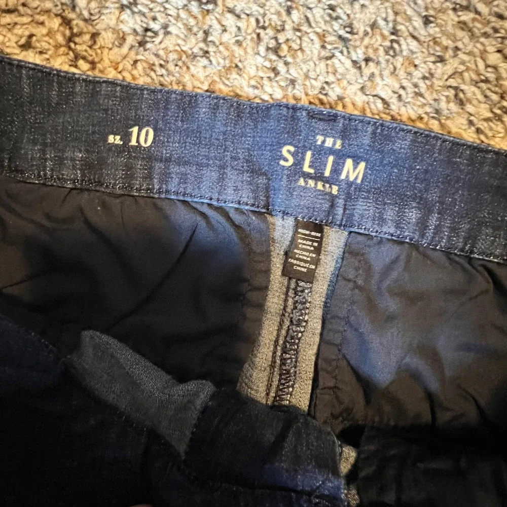 White House Black Market The Slim Ankle High Rise Dark Wash Seam Jeans Womens 10